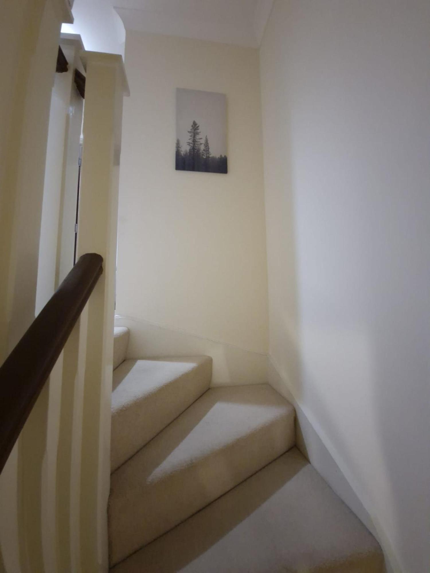 Sleeps9 Parking&Garage 17 Mins To Gatwick, 30 To London Villa Merstham Eksteriør billede